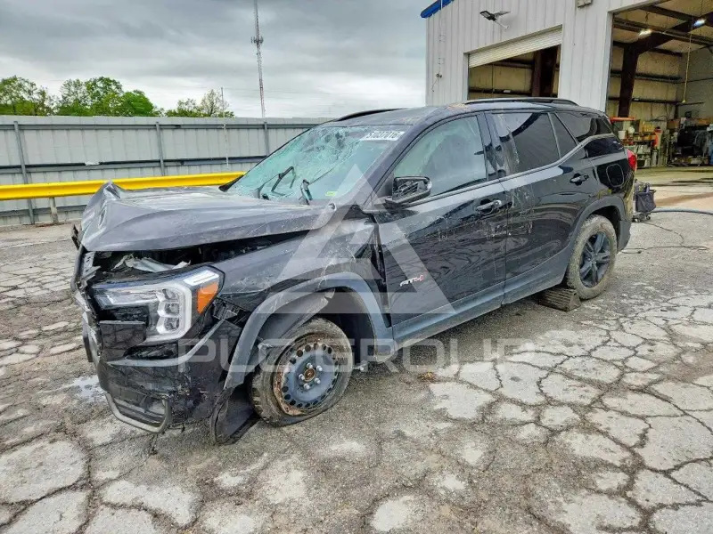 2022 GMC TERRAIN photo