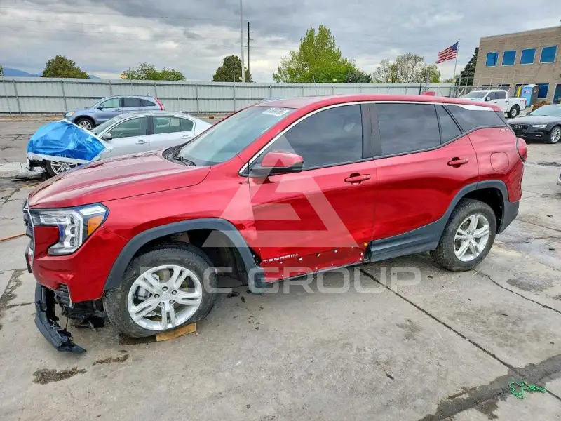 2022 GMC TERRAIN photo