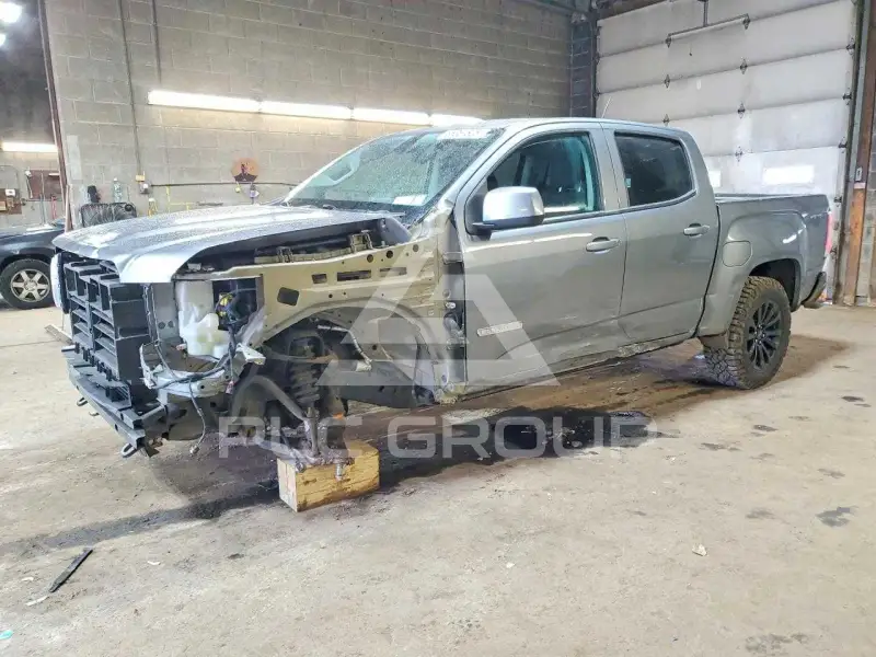 2022 GMC CANYON photo