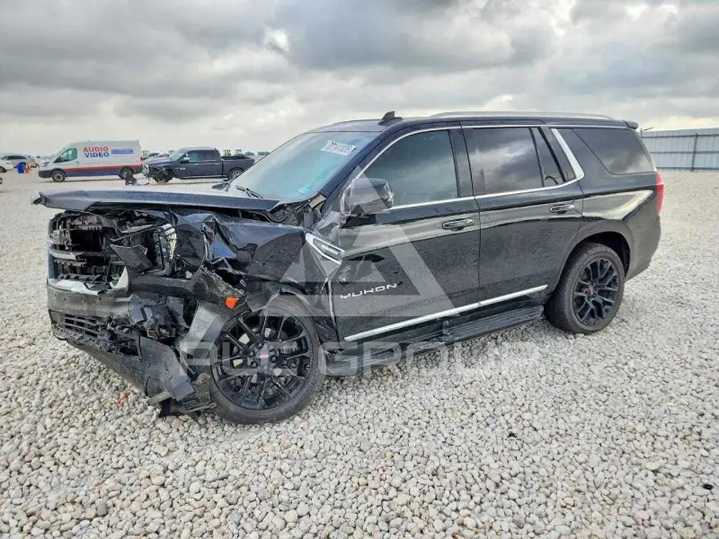 2022 GMC YUKON фото