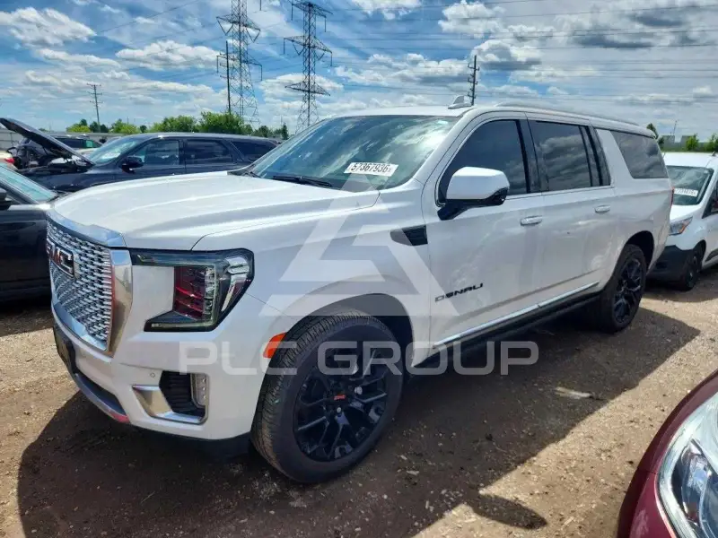 2022 GMC YUKON фото