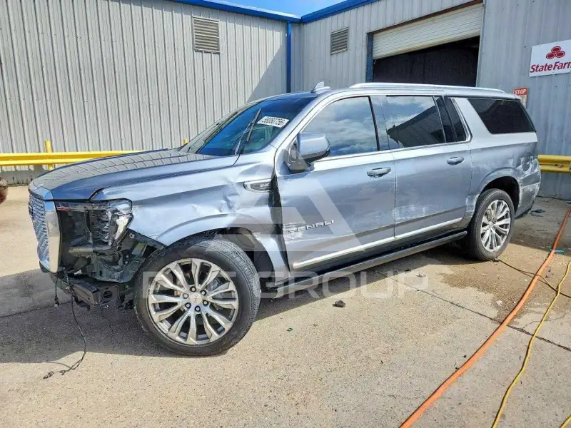 2022 GMC YUKON фото