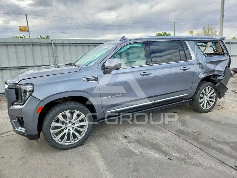 2022 GMC YUKON фото