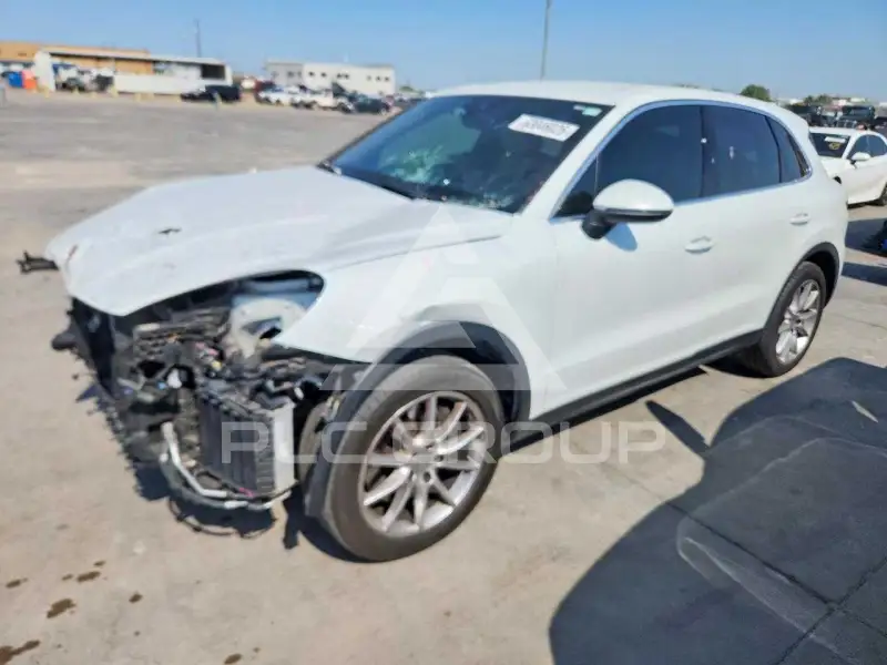2022 Porsche Cayenne photo