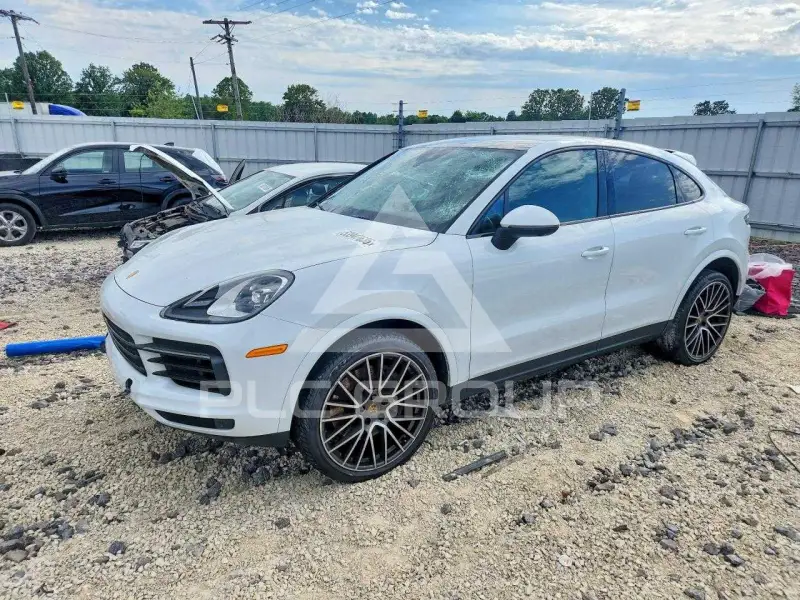 2022 Porsche Cayenne photo