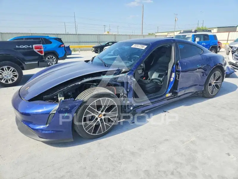 2022 Porsche Taycan photo