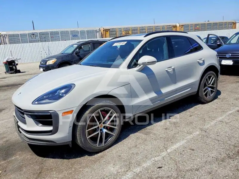 2022 Porsche MACAN фото