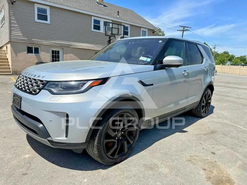 2022 Land Rover Discovery photo