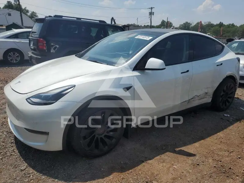 2022 Tesla Model Y фото