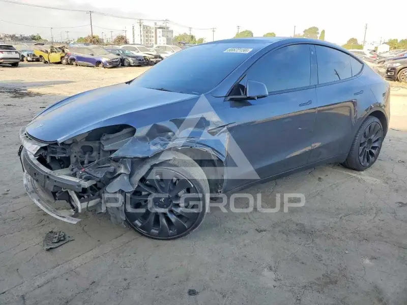 2022 Tesla Model Y фото