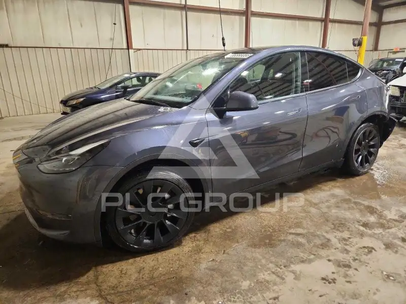 2022 Tesla Model Y фото