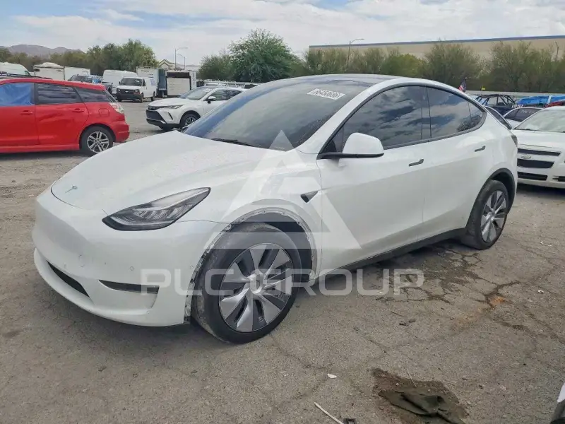 2022 Tesla Model Y фото