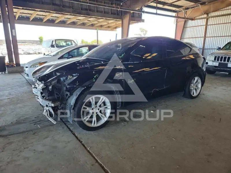 2022 Tesla Model Y photo