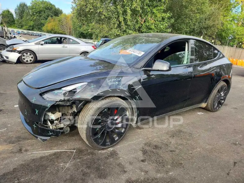 2022 Tesla Model Y фото