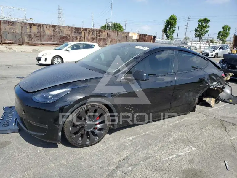 2022 Tesla Model Y фото