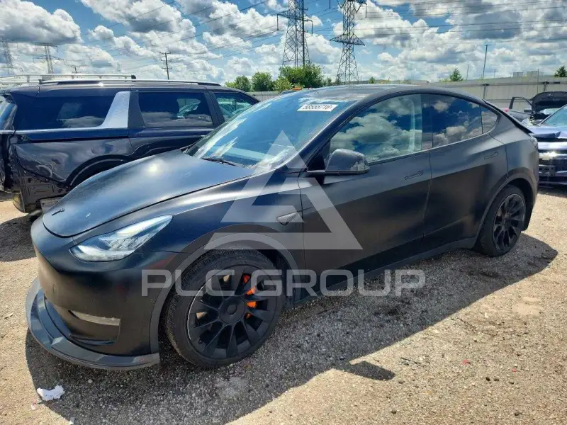 2022 Tesla Model Y фото
