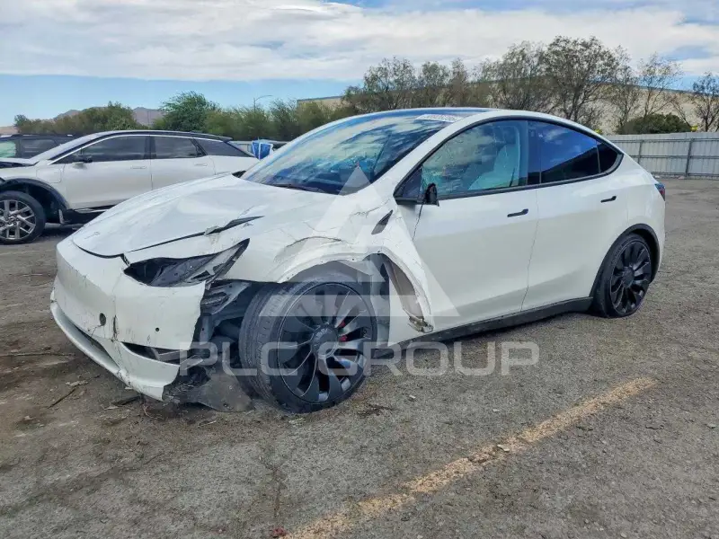 2022 Tesla Model Y фото
