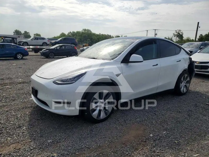2022 Tesla Model Y фото