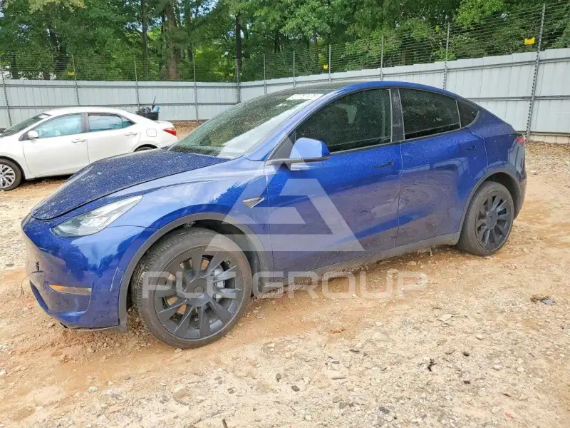 2022 Tesla Model Y фото