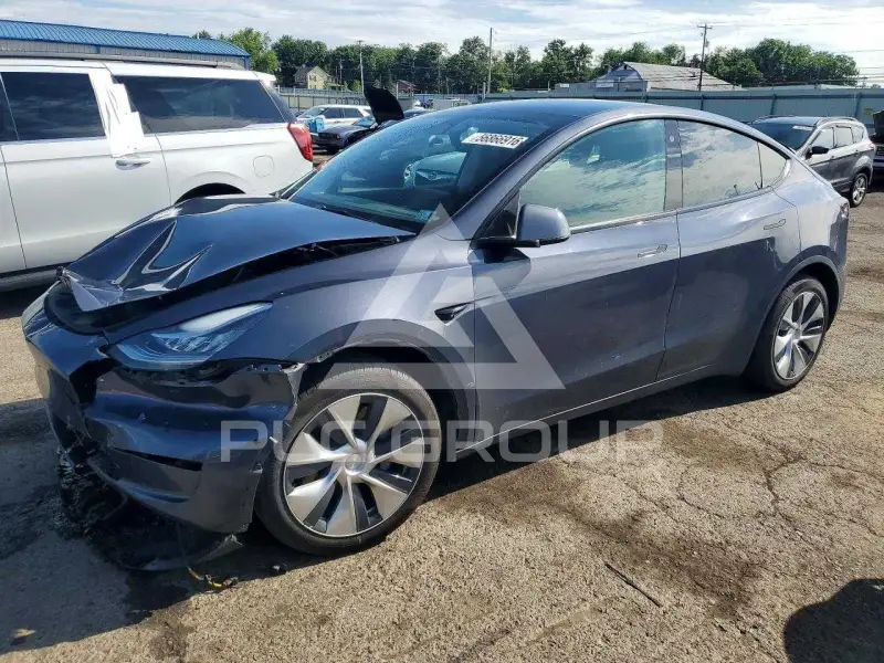 2022 Tesla Model Y фото