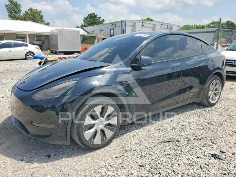 2022 Tesla Model Y фото
