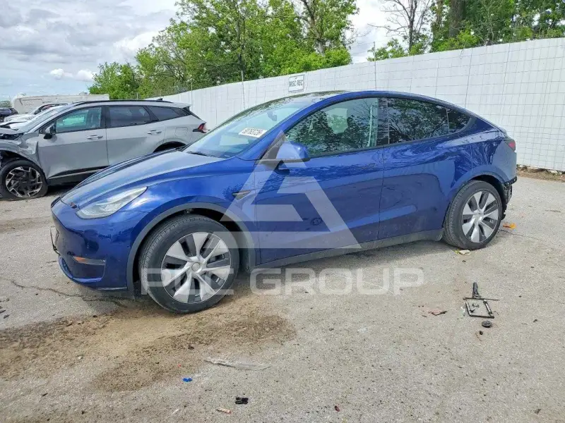 2022 Tesla Model Y photo