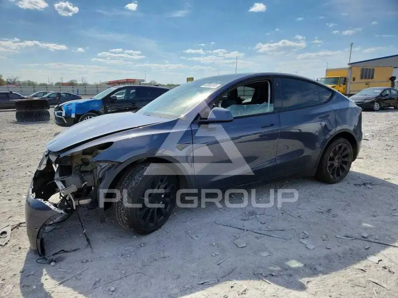 2022 Tesla Model Y фото