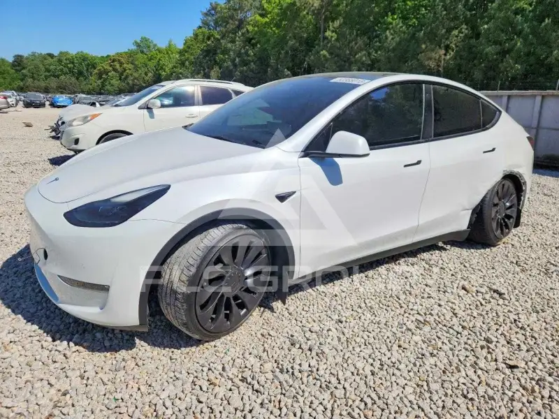 2022 Tesla Model Y фото
