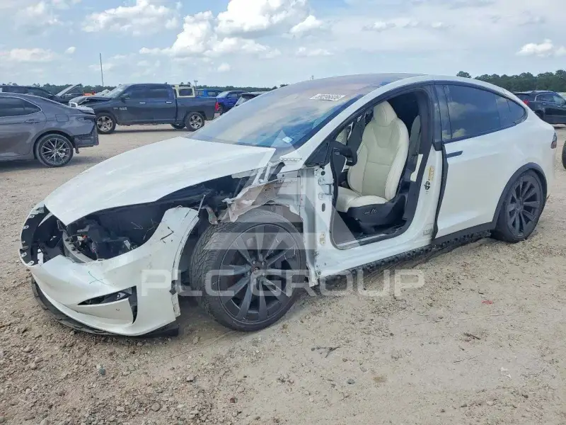 2022 Tesla Model X фото