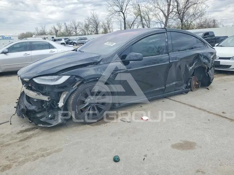 2022 Tesla Model X фото