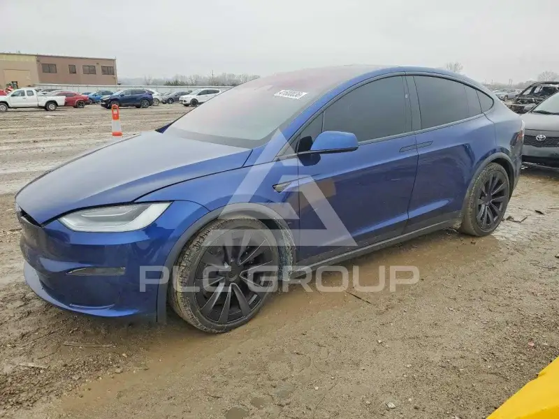 2022 Tesla Model X photo