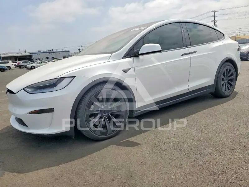 2022 Tesla Model X фото