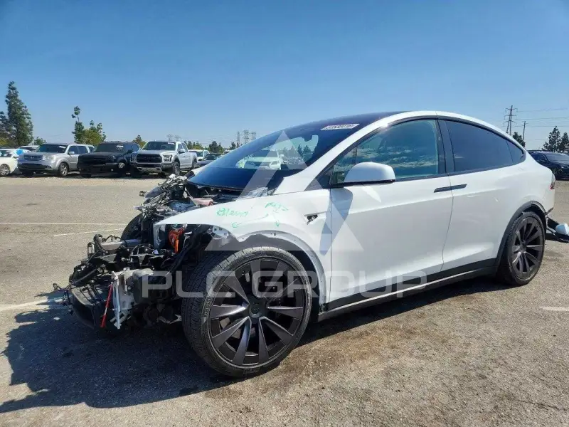 2022 Tesla Model X photo