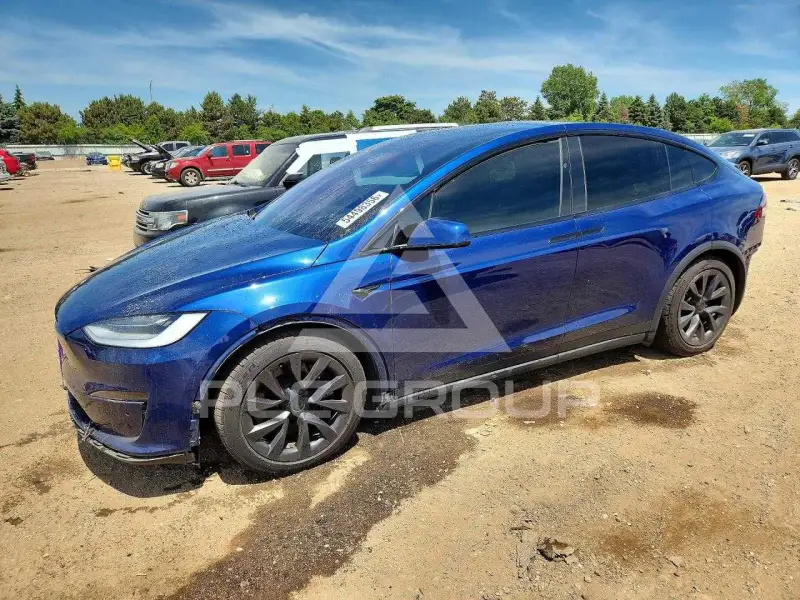 2022 Tesla Model X photo