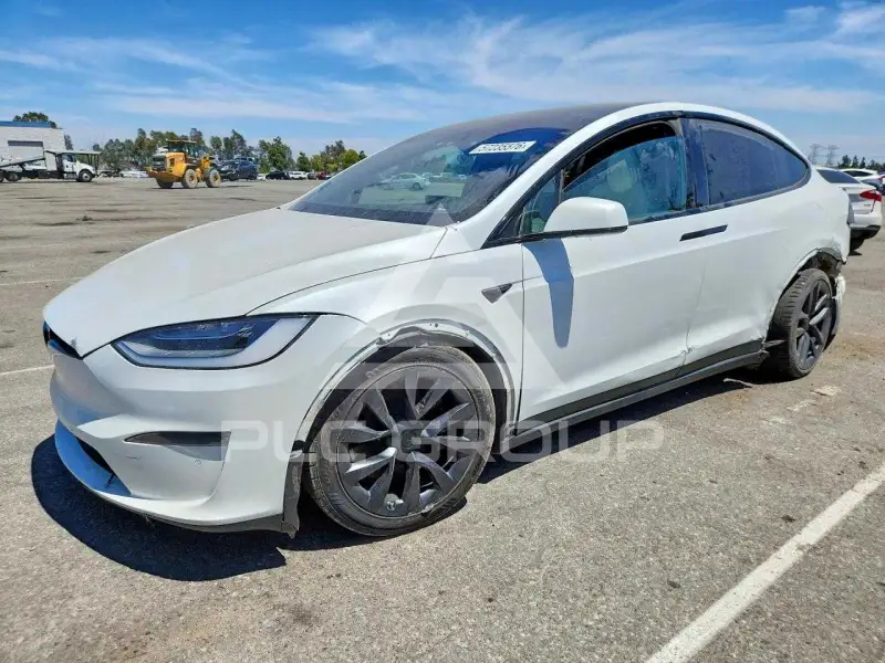 2022 Tesla Model X фото