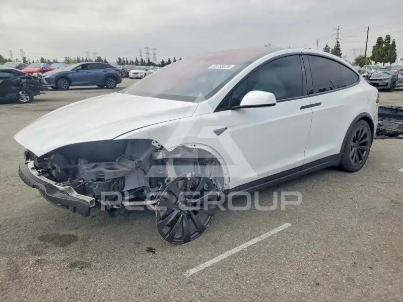 2022 Tesla Model X фото
