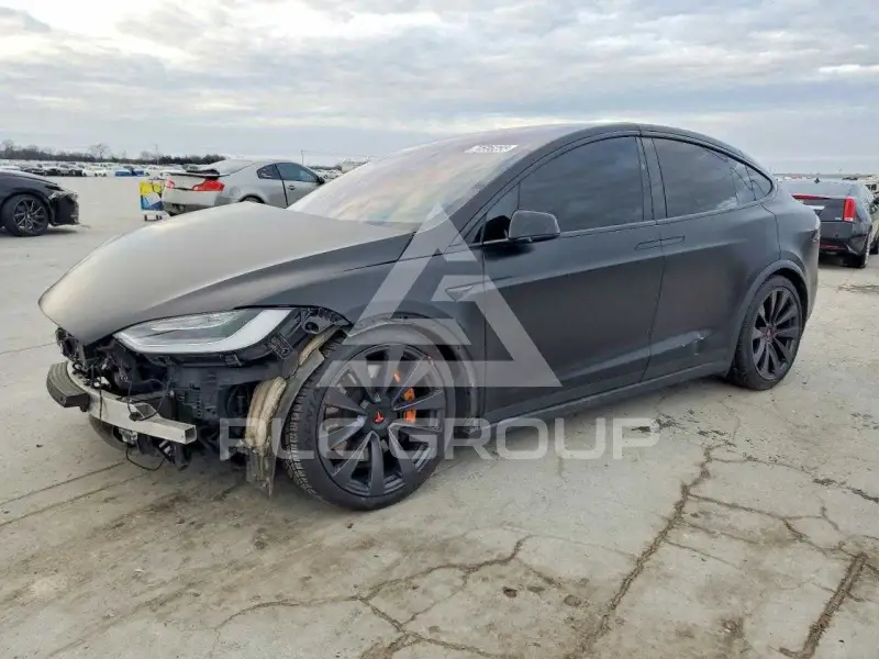 2022 Tesla Model X фото
