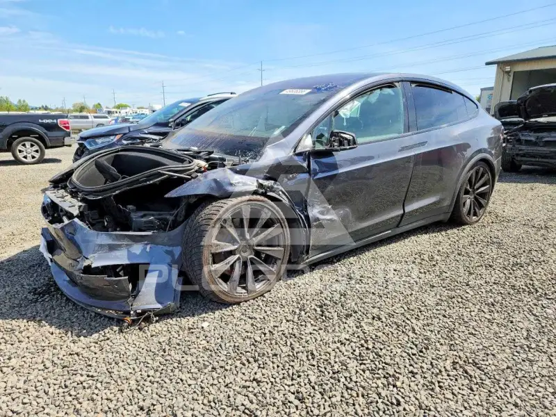2022 Tesla Model X фото
