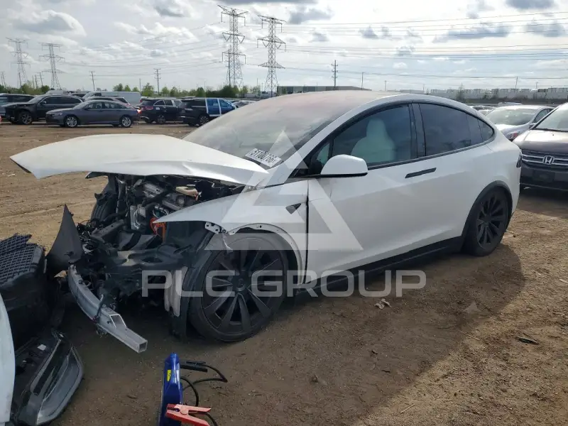 2022 Tesla Model X фото