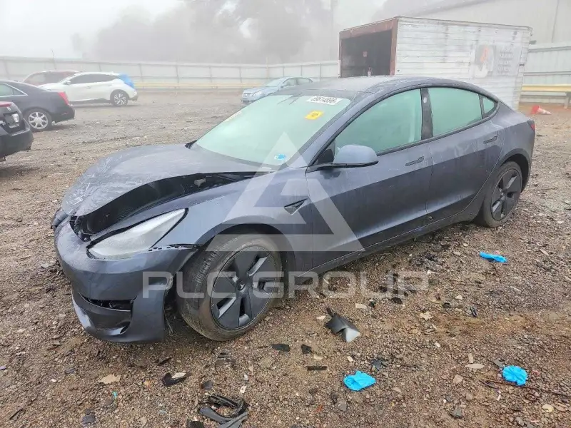 2022 Tesla Model 3 фото