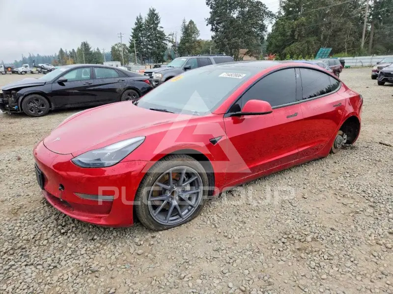 2022 Tesla Model 3 фото