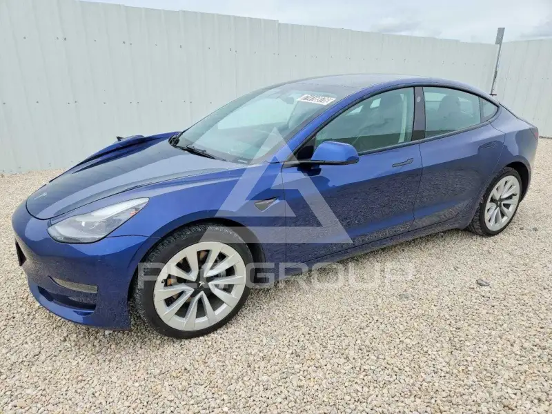 2022 Tesla Model 3 photo