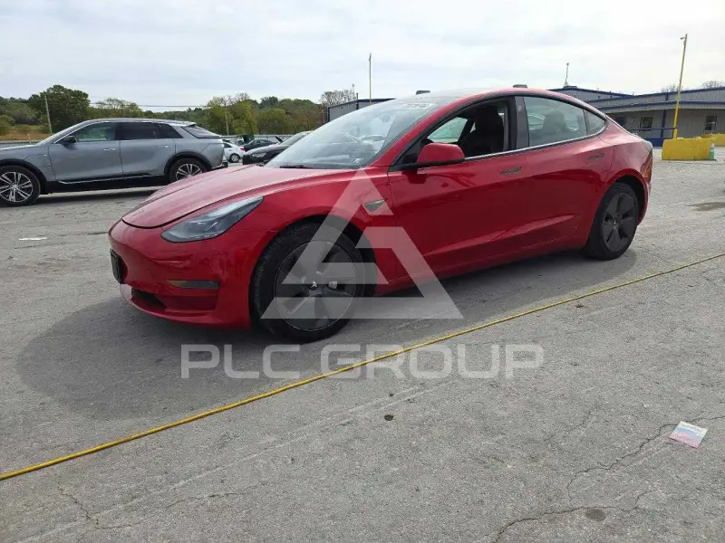 2022 Tesla Model 3 фото
