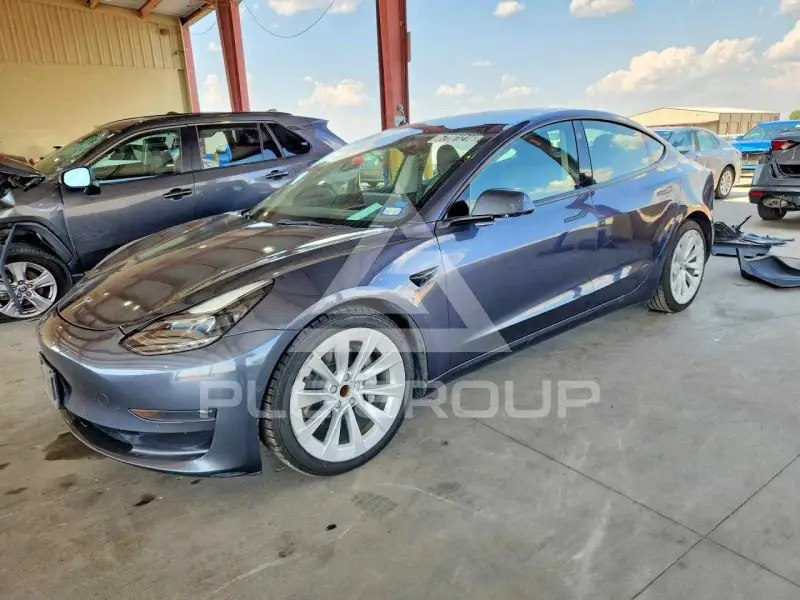 2022 Tesla Model 3 photo