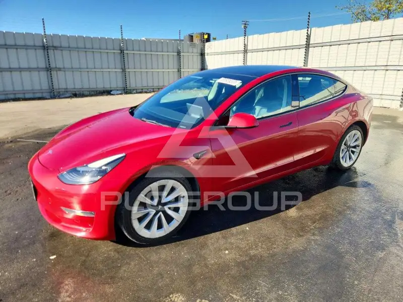 2022 Tesla Model 3 фото