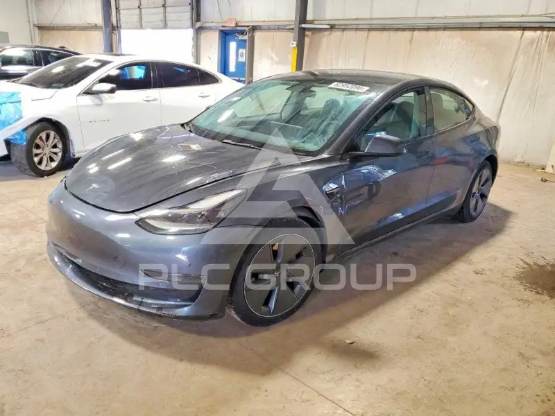 2022 Tesla Model 3 photo