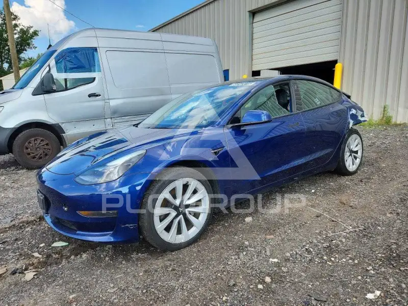 2022 Tesla Model 3 photo