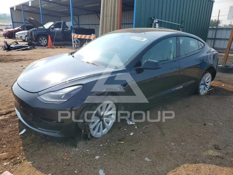 2022 Tesla Model 3 фото