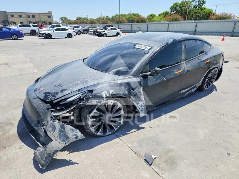 2022 Tesla Model 3 фото