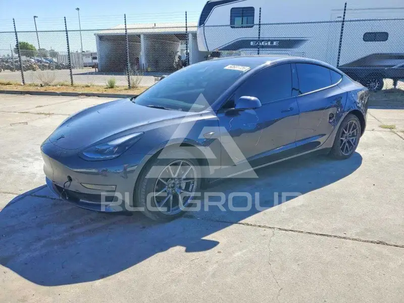 2022 Tesla Model 3 photo